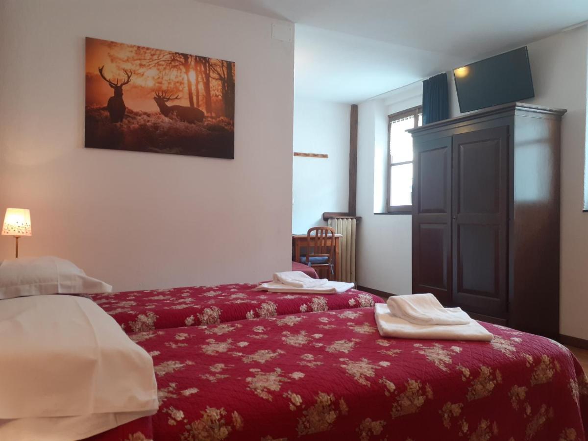 Hotel Villa Cary Sauze D'Oulx Bagian luar foto