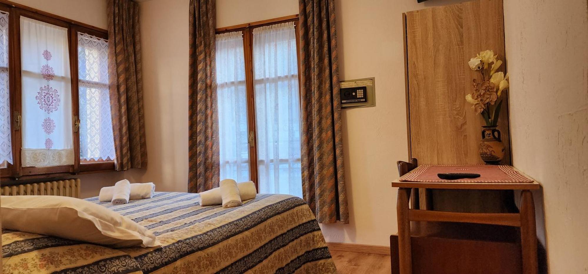 Hotel Villa Cary Sauze D'Oulx Bagian luar foto