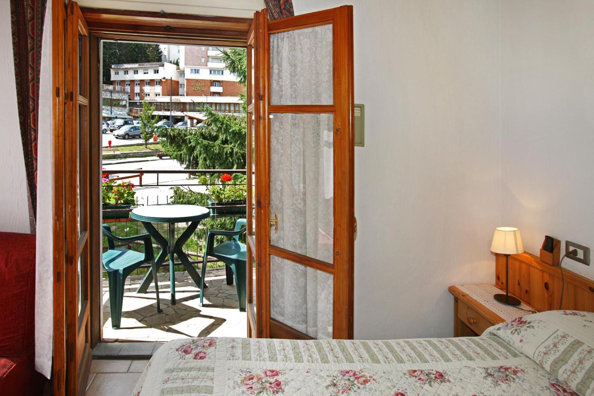 Hotel Villa Cary Sauze D'Oulx Bagian luar foto