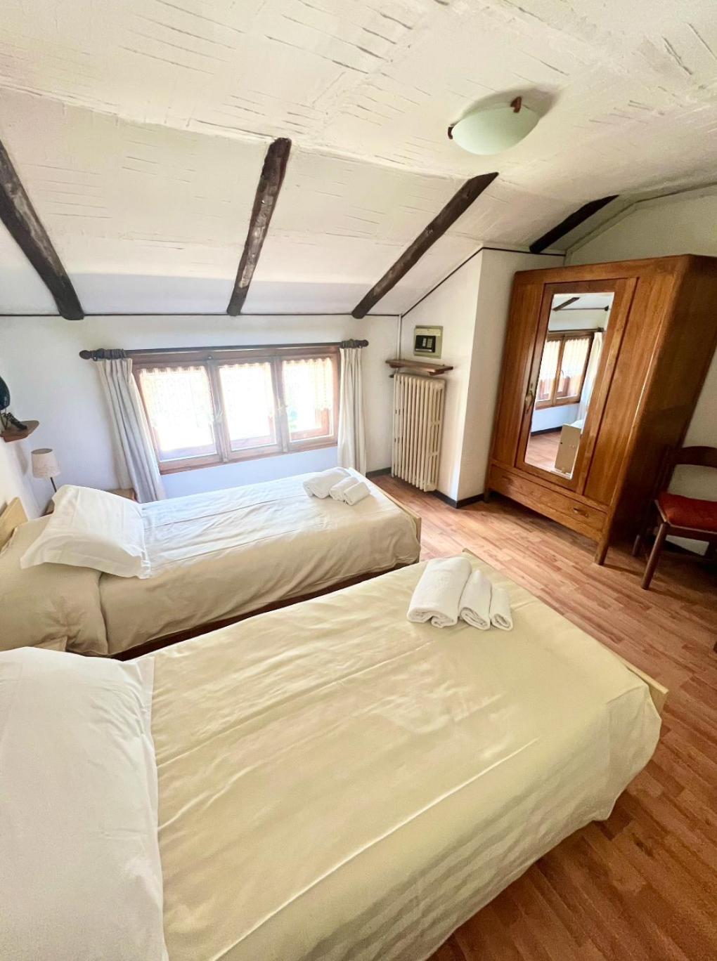 Hotel Villa Cary Sauze D'Oulx Bagian luar foto