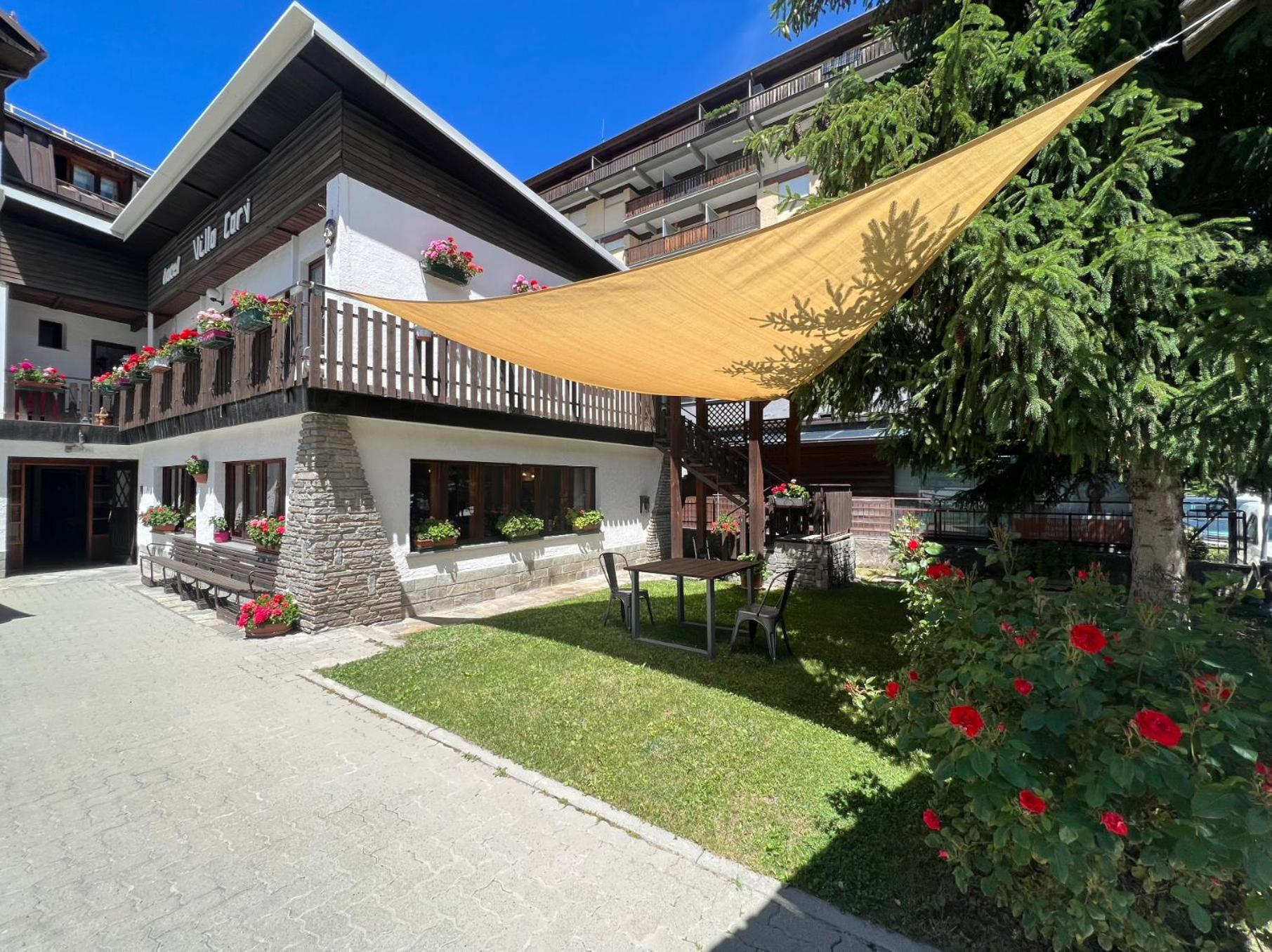 Hotel Villa Cary Sauze D'Oulx Bagian luar foto