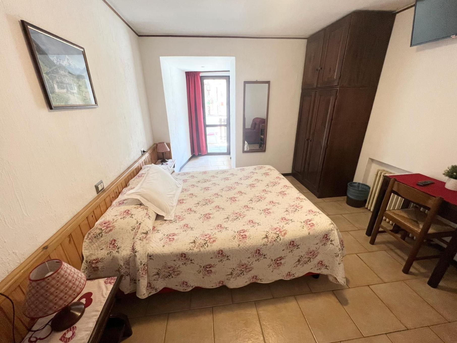 Hotel Villa Cary Sauze D'Oulx Bagian luar foto