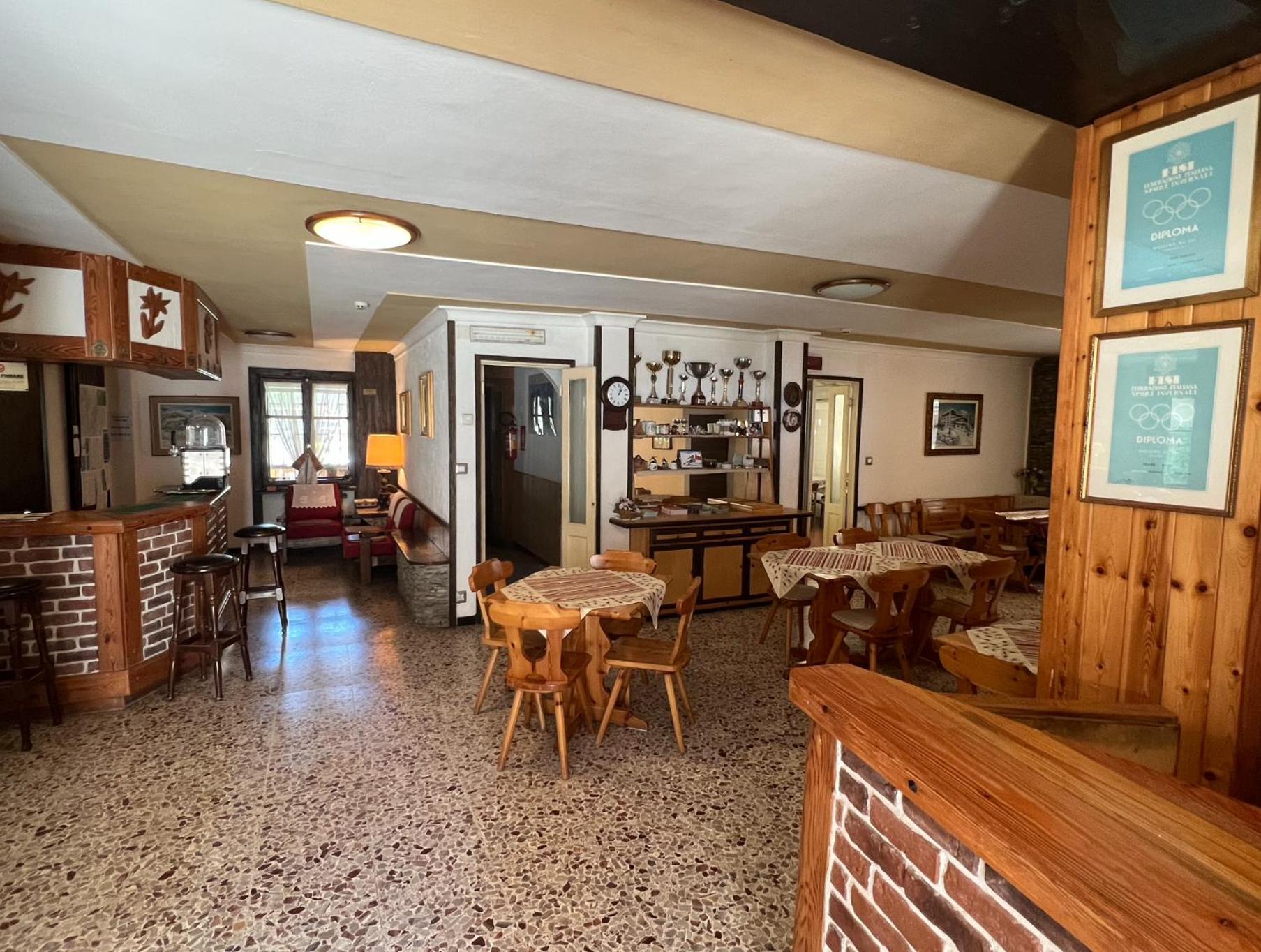 Hotel Villa Cary Sauze D'Oulx Bagian luar foto